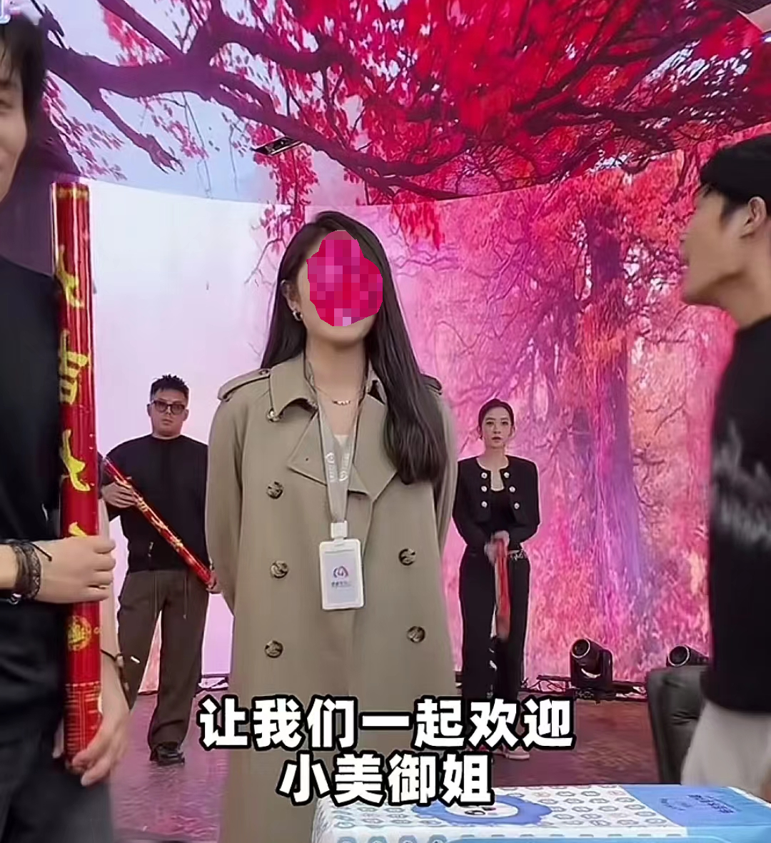 大批主播疯狂涌入三只羊