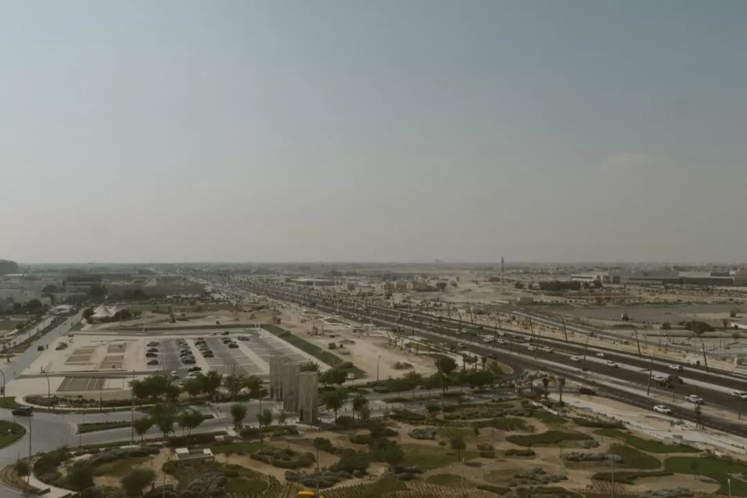 卡塔尔建筑杀出圈了!遍地“建筑界诺贝尔奖”得主设计作品!网友:土豪国的设计,竟然一点也不土!