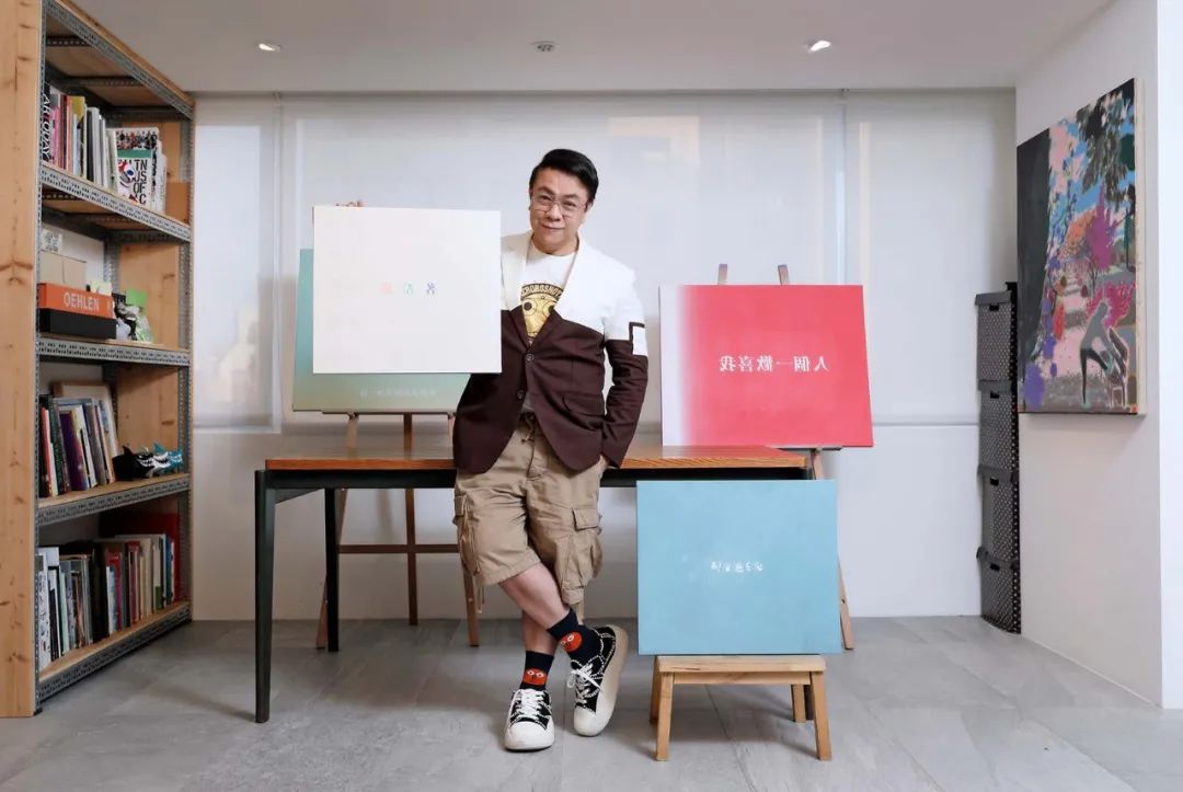 蔡康永开“冤种”艺术展,周杰伦一口气买3张?批发进货式购买,引粉丝不解!网友:看不懂啊,这也算艺术品?