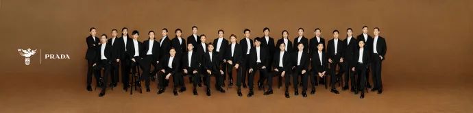 女足穿上Prada后,这些品牌也跟上了