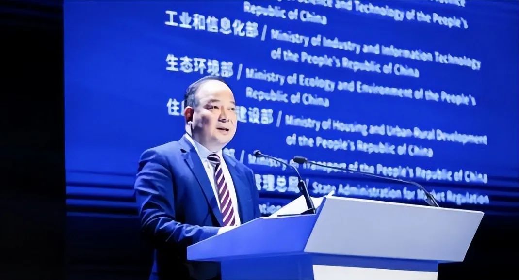 IPO观察丨“宁王”营收首降后赴港寻资,将以地域+场域双轨破局