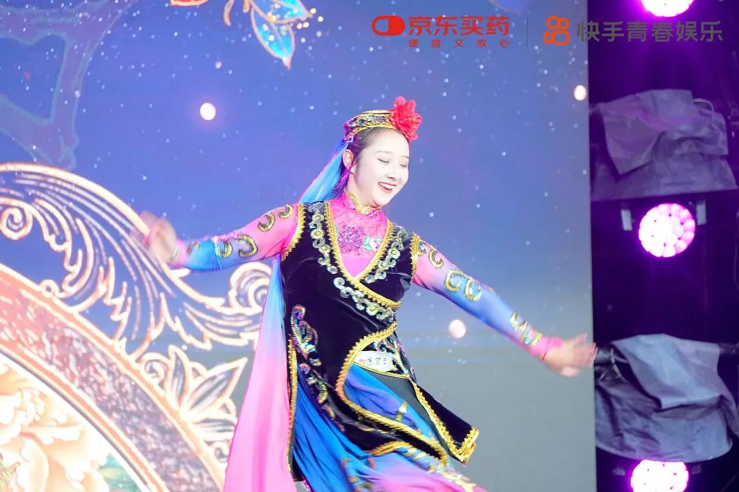 乡村版达人秀,凭什么让人上头?