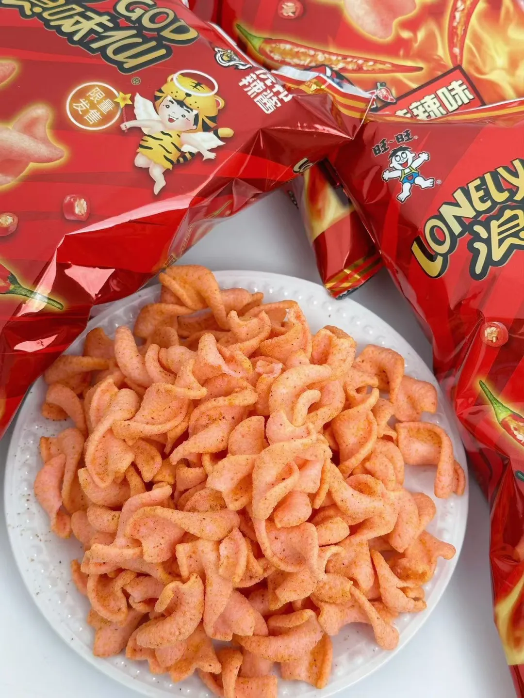 零食界最强CP？浪味仙&times;虎邦辣酱，这波操作简直火辣辣