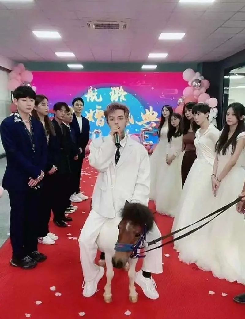 被快手封禁630年后,他在小红书吸粉百万