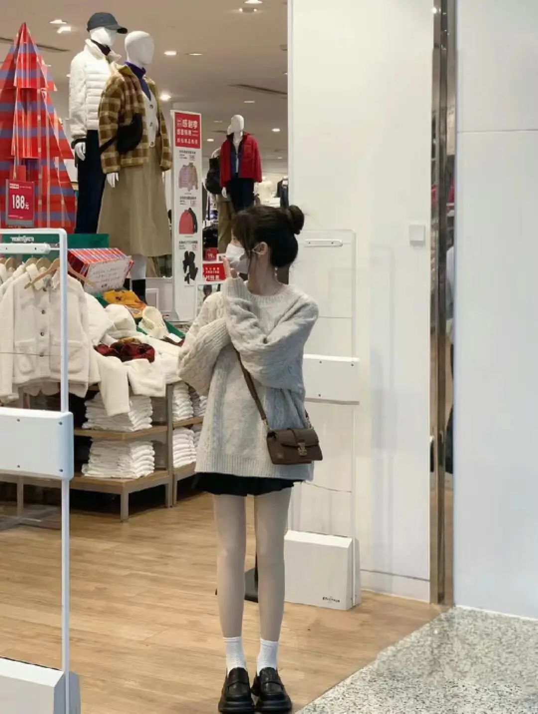 月销破亿,被嘲“美丽刑具”,光腿神器是怎样炼成的?