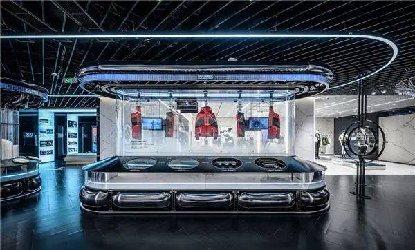 2023,鞋服品牌们数字化“大潮”