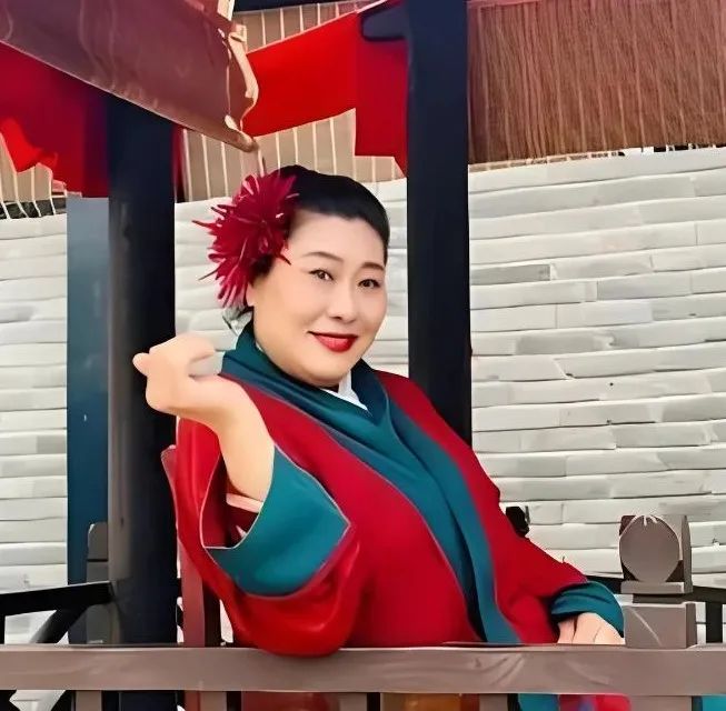 小姨子脱单了,新晋网红“开封王婆”杀疯了!