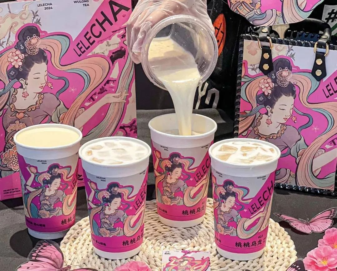 喜茶的乱拳没打中霸王茶姬