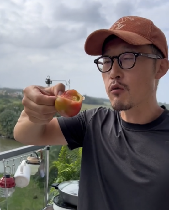 本来生活,又炒褚橙的冷饭?| 锐观察