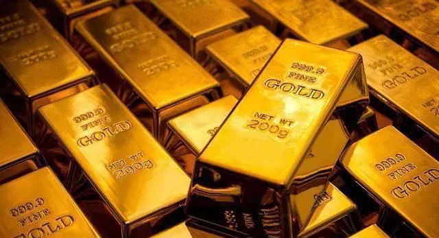 为什么没多少顾客的金店,还越开越多?