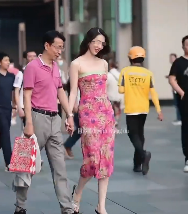 中石油“牵手门”女主复出,离了大谱!