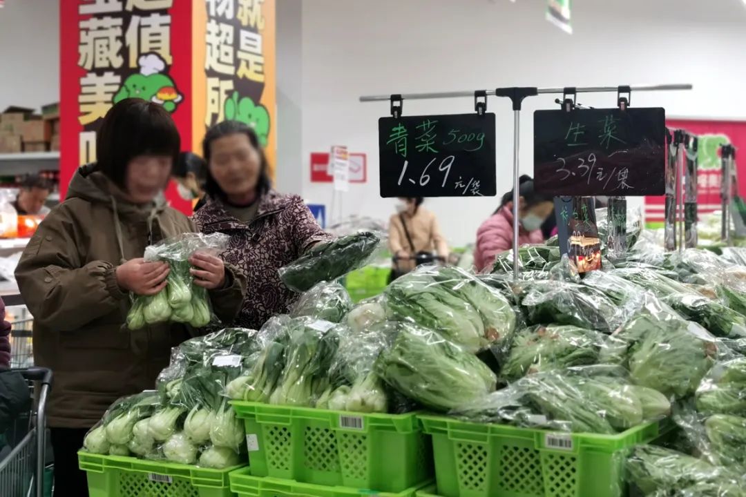 精致抠的年轻人,把超市逼成奥莱