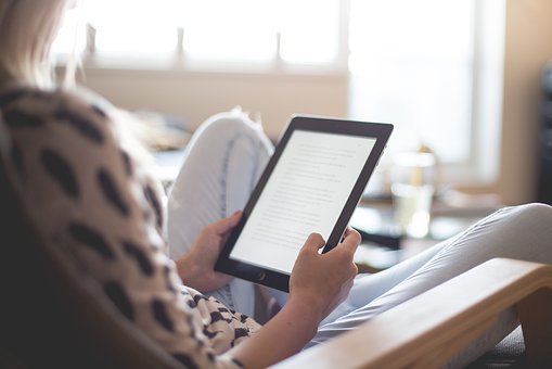 6-12-1kindle-1867751__340.jpg