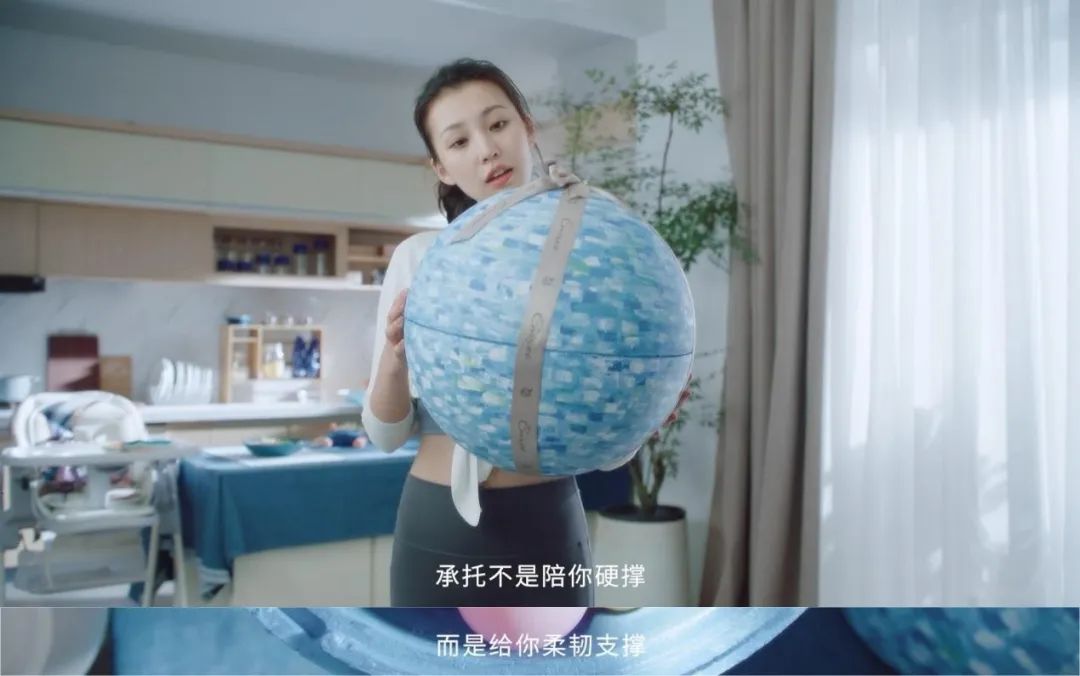 她营销“宠爱”新范本,看嫚熙如何“反重力”出圈