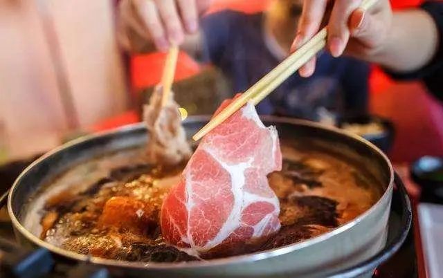 巴奴火锅子品牌&ldquo;假羊肉&rdquo;坐实，公司回应：全面彻查，每桌赔一千元