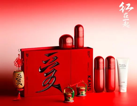 一年卖了33亿!抖音美妆 Top1靠咪蒙翻红