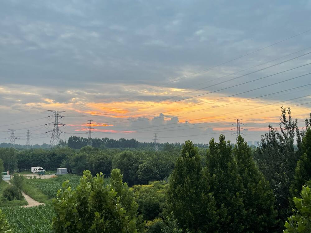 销售案例分享怎么写（解读销售人员如何给客户讲述成功案例）