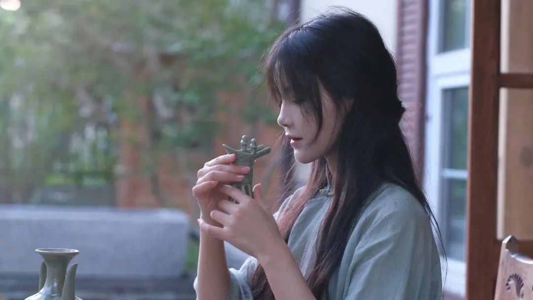 一条打铁花视频涨粉超200万,全网播放2亿次,“下一个李子柒”横空出世?