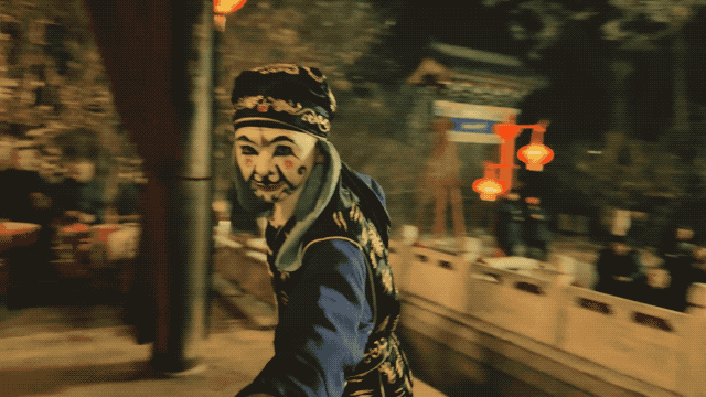 苹果新年大片《过五关》,很秀了!