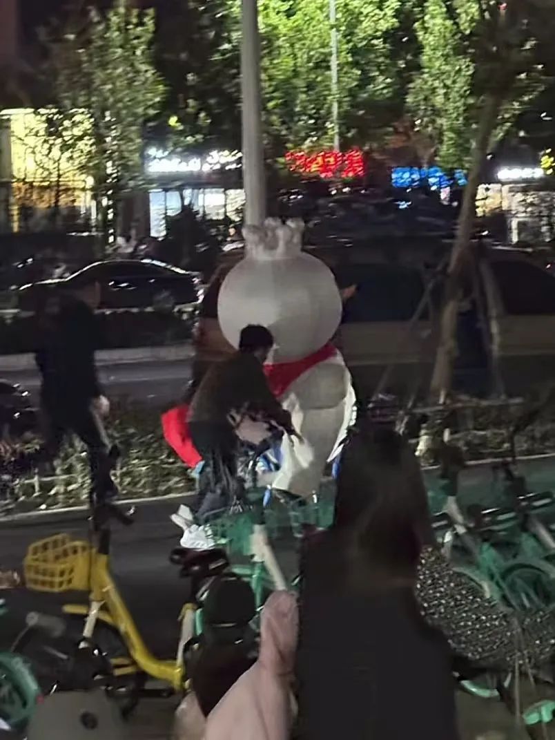 蜜雪冰城,你又双叒叕整上新活儿了?