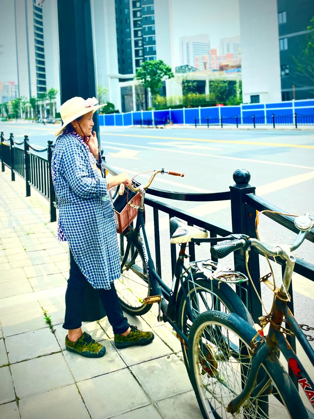 只做“效果广告”,死路一条!