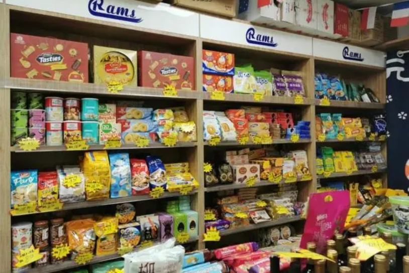 通胀压力加大,线下零食版的“拼多多”零食折扣店的机会来了?