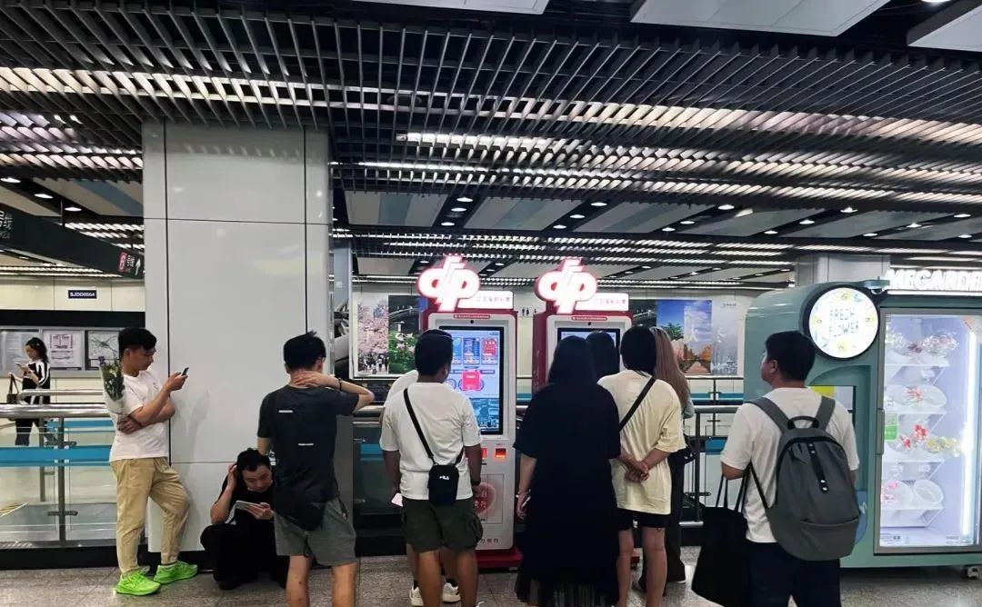 为什么经济越不景气,彩票销量越好?
