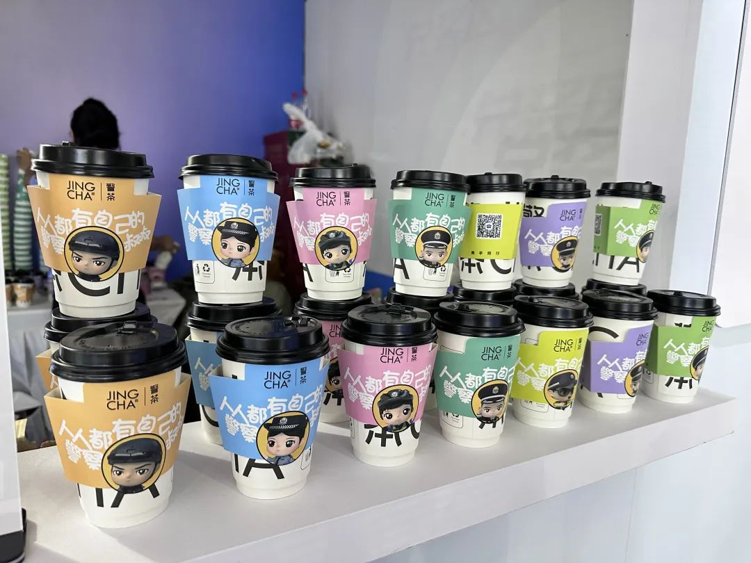 官方整活又上新，网友：没有创作瓶颈吗？