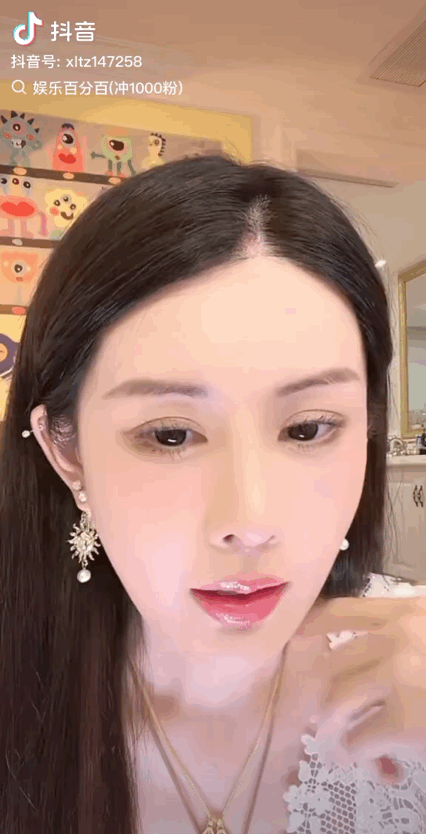 30天带货一个亿,初代网红韦雪“杀”回直播间