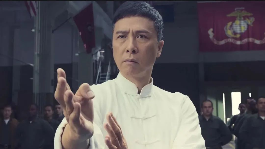 抽象的《门前宝地》,为功夫电影“整活”