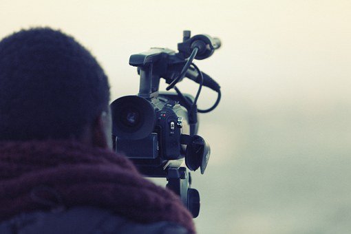 摄影videographer-698667__340.jpg