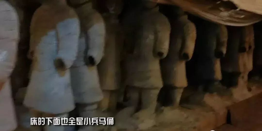 “殡葬风”LV曝光被群嘲,网友:吸血鬼聚会!