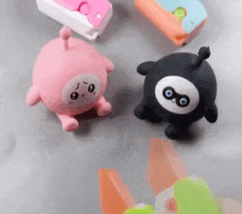 年入百亿,奥特曼卡片收割小学生?