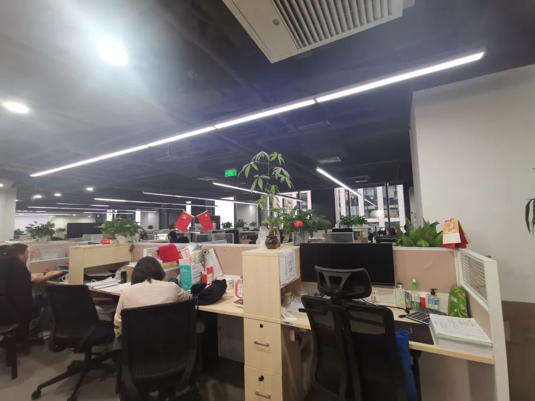 实探“四天半工作制”的乐视:三点只剩几个人