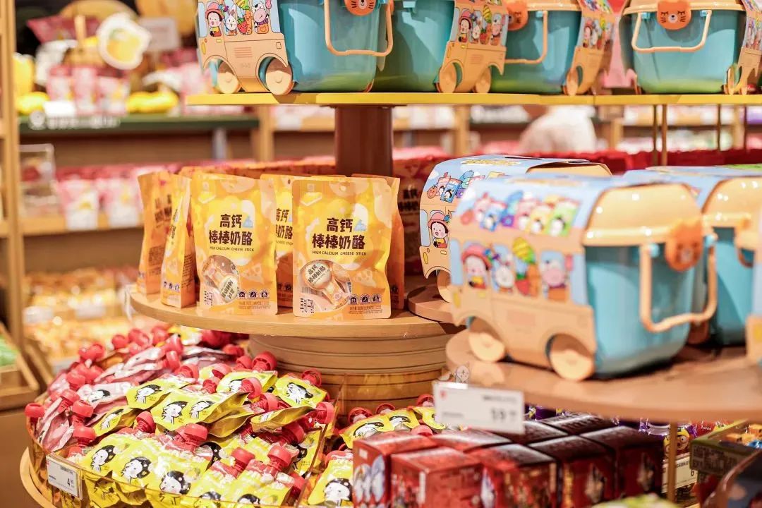 良品铺子打造全国最大门店,零食行业迎来渠道之变