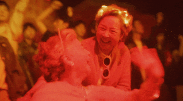 《橘灿女孩》，雅顿这一次的广告片，女性品牌都应该看一看