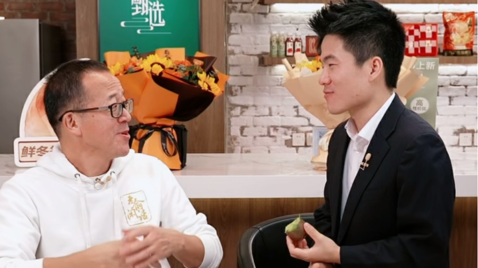 老俞不再与“辉”同行,董宇辉Boss单飞能起飞?