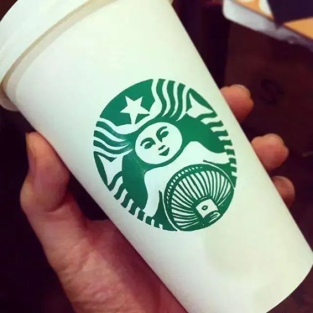 星巴克换新LOGO了,网友:偷感很重!