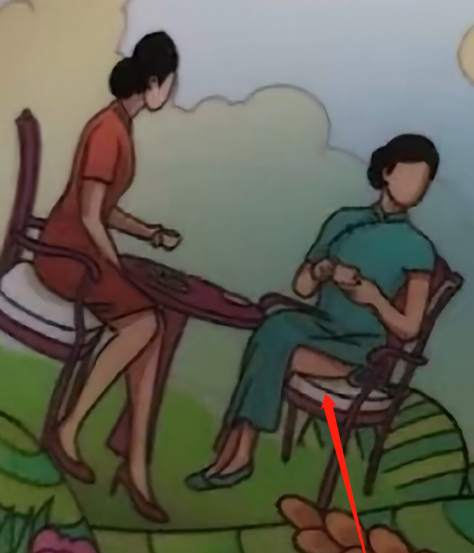 沪上阿姨的旗袍开叉到底高不高？网友炸锅了