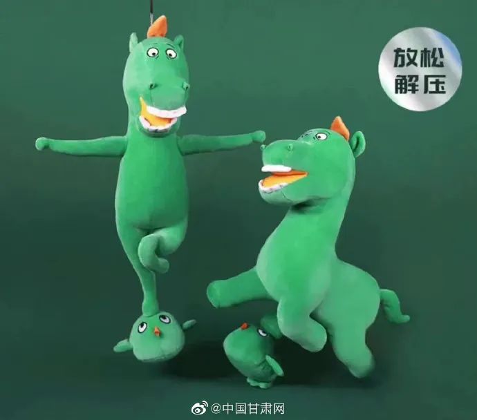 从沪上阿姨的旗袍开叉，我找到爆款营销的规律！