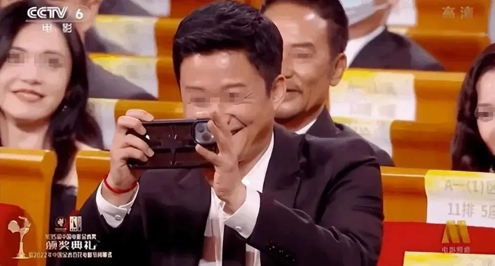 吴京未受iPhone事件影响?明星代言并非如此简单!