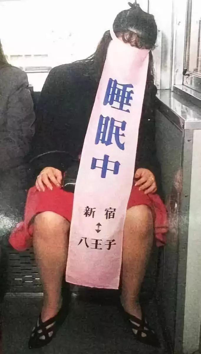 “无用良品”创始人,风靡日本30年!周星驰的电影都在向他致敬?网友:他好疯,我好爱!