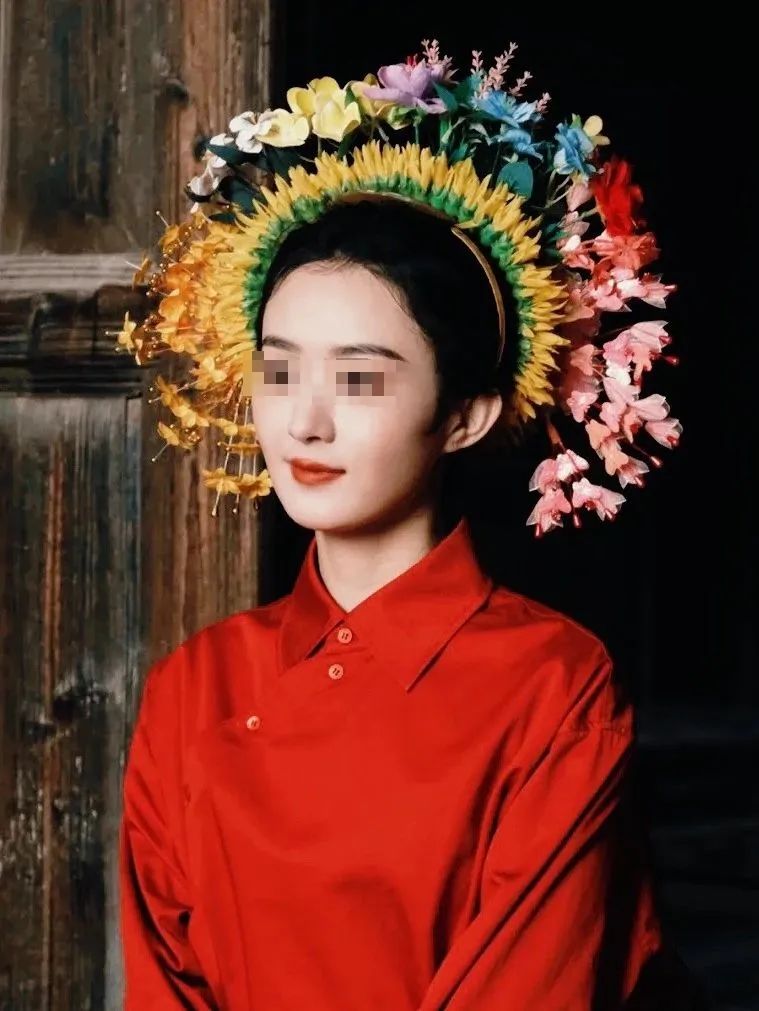 预制朋友圈火了！比小红书&ldquo;滤镜景点&rdquo;还离谱？