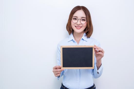 从国外进口红酒经营都需要什么手续(做进口红酒代理需要办理什么手续?)
