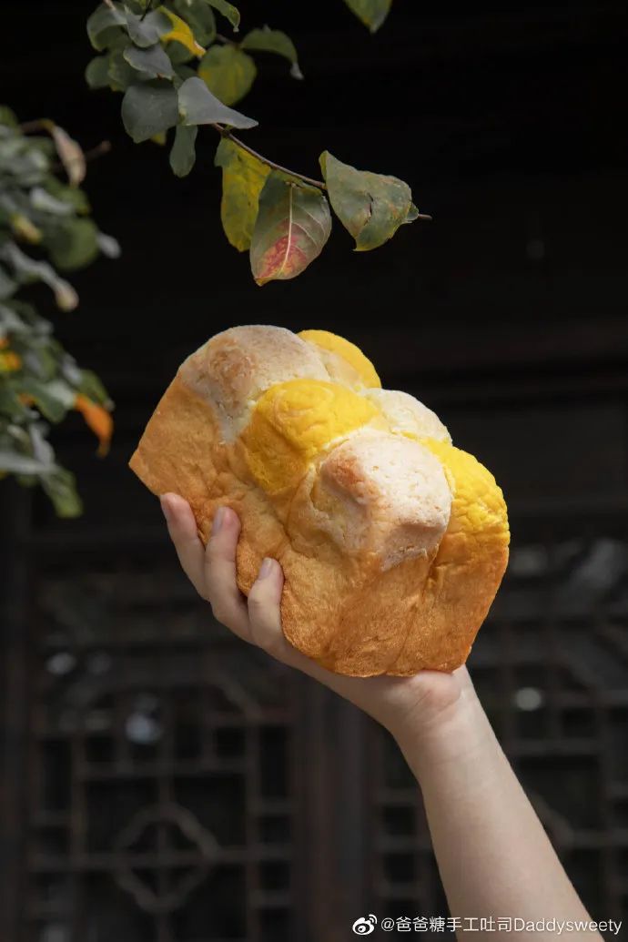 大步快跑的虎头局黯然出局，稳步慢走的爸爸糖逆势生长