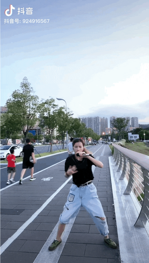 网红地域图鉴:云南“滇疯赛”,天津下大爷,一半顶流在安徽?