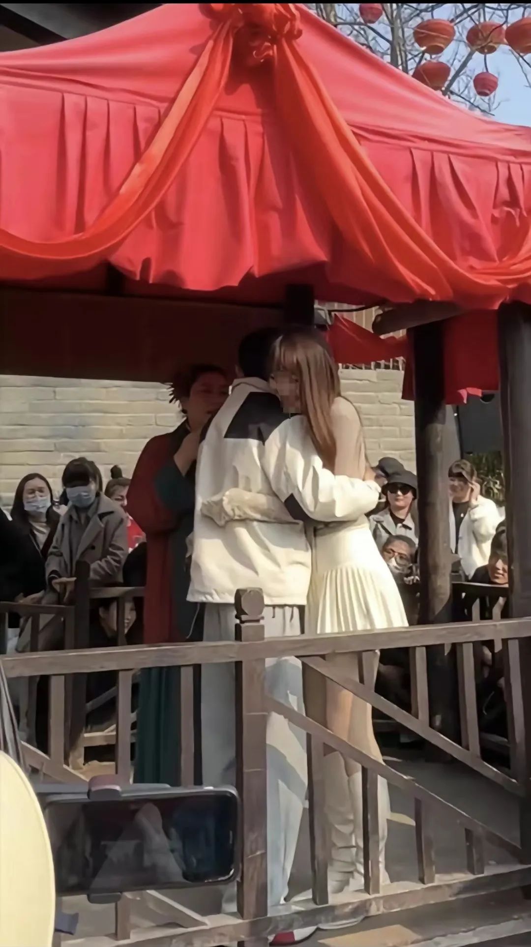 小姨子脱单了,新晋网红“开封王婆”杀疯了!