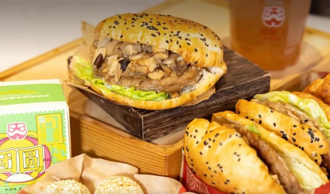塔斯汀再陷“生肉门”,中式汉堡生意不香了?