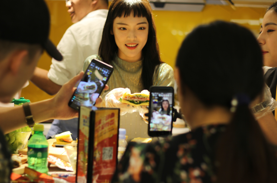 抖音电商潜力品牌商家,如何实现「风格」破局,「好物」突围?