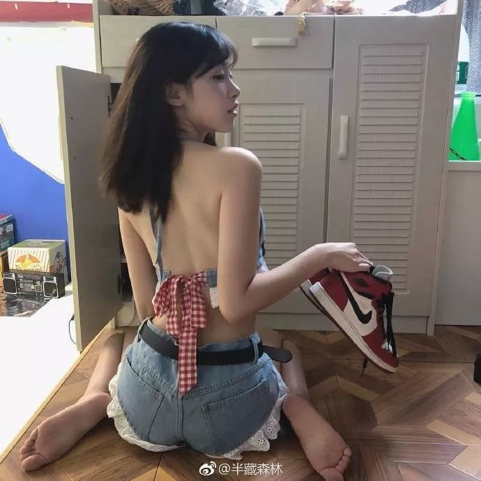 王思聪&ldquo;点名&rdquo;的网红成了AI女友，一月收入72万？